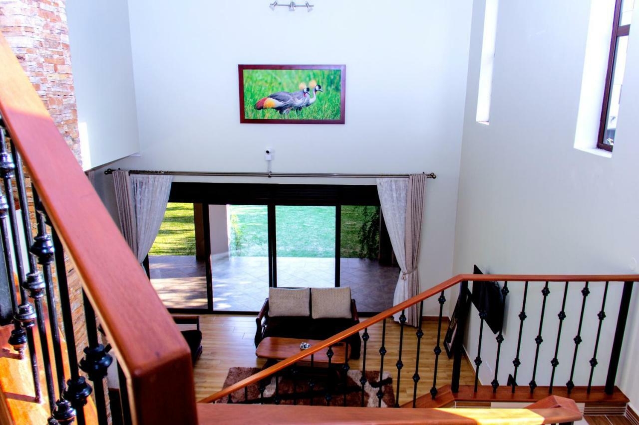 Akasu Bed And Breakfast Kampala Exteriér fotografie